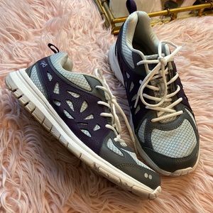 Ryka Athletic Shoes Sneakers Sz 8